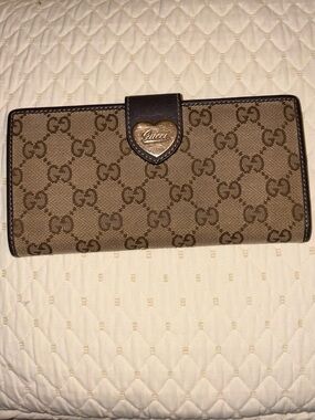Gucci Continental Wallet